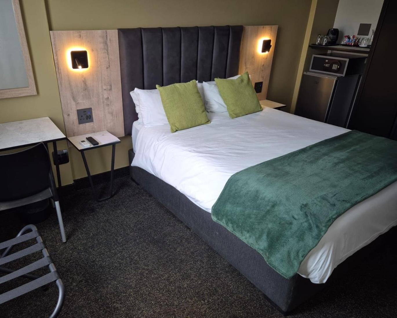 Manhattan Hotel Pretoria-Noord Eksteriør bilde